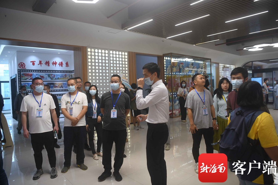 海南網(wǎng)媒行丨三亞崖州灣科技城百泰職工之家 擁抱園區(qū)溫度