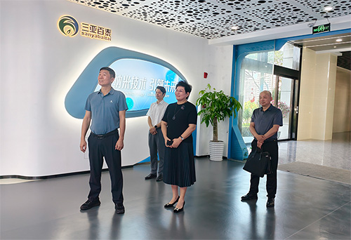 深入一線聽心聲 凝心聚力促發展--三亞市政協副主席 市工商聯主席唐澤走訪調研民營企業